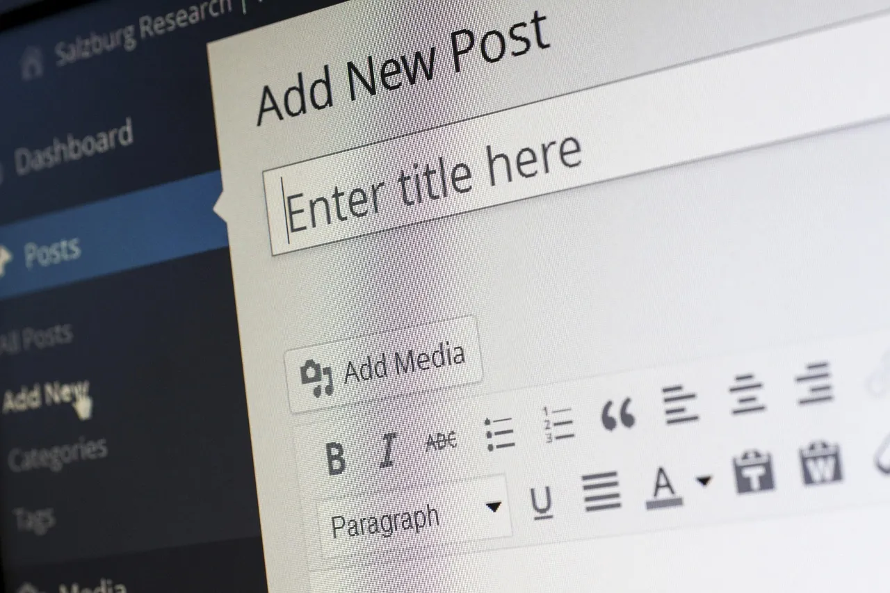 Why Self-Hosted WordPress Still Beats Website Builders in 2026 — Hosting Captain